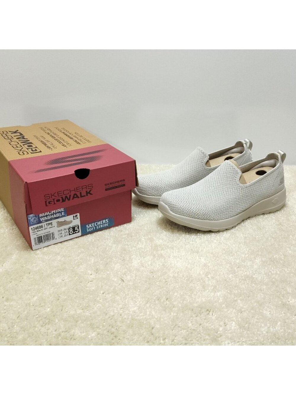 Skechers Go Walk Joy Joselin Slip On Walking Sneakers Women US 8.5 Goga Mat NIB